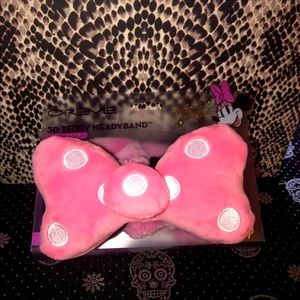 Pink Minnie Mouse limited edition spa headband